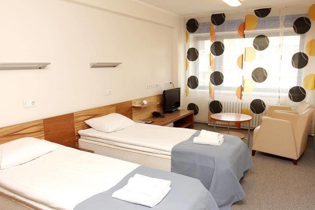 Tartu Rakendusliku Kolledzi Hotell Bagian luar foto